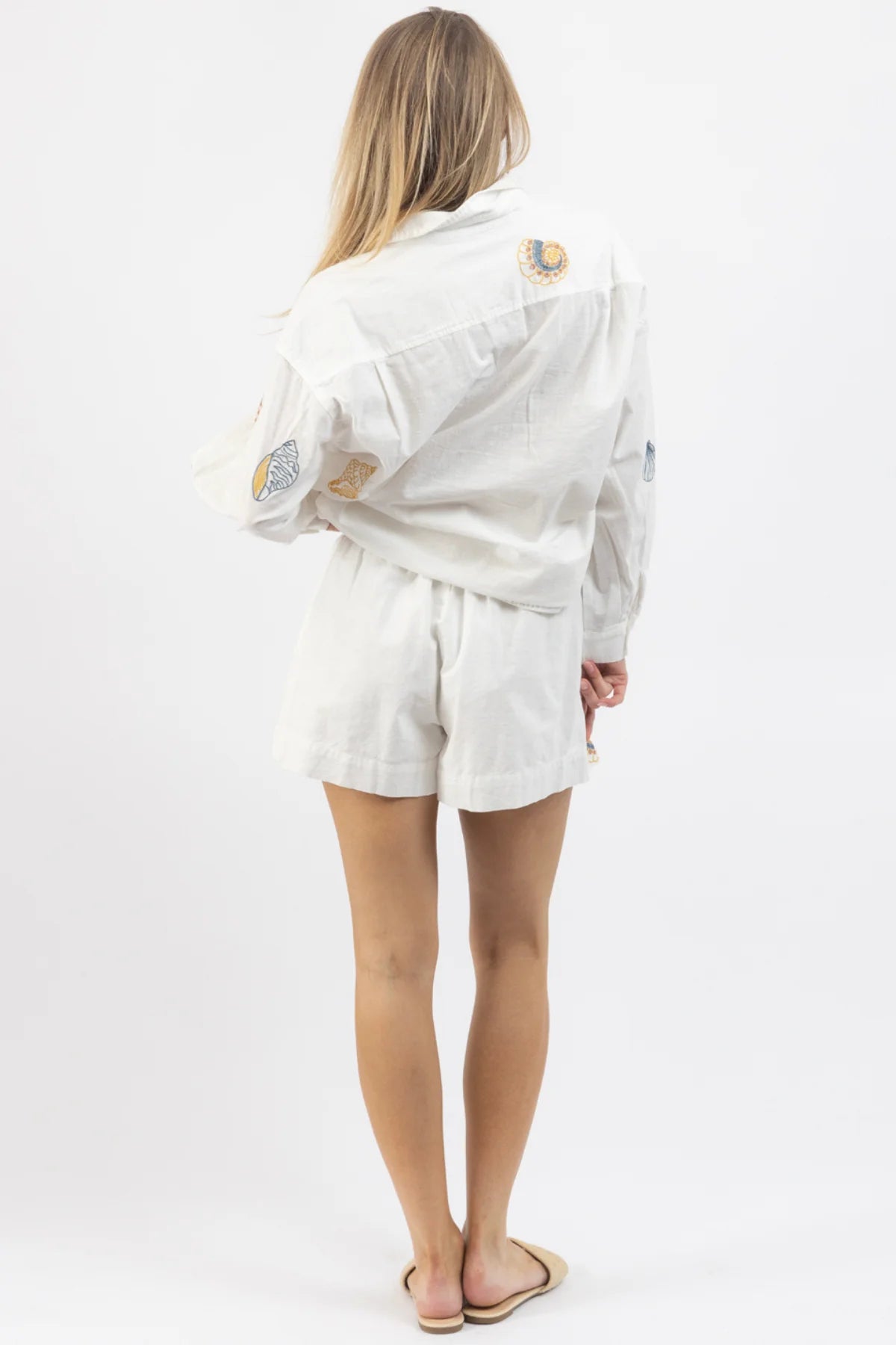 Embroidered Seashell Beach Set