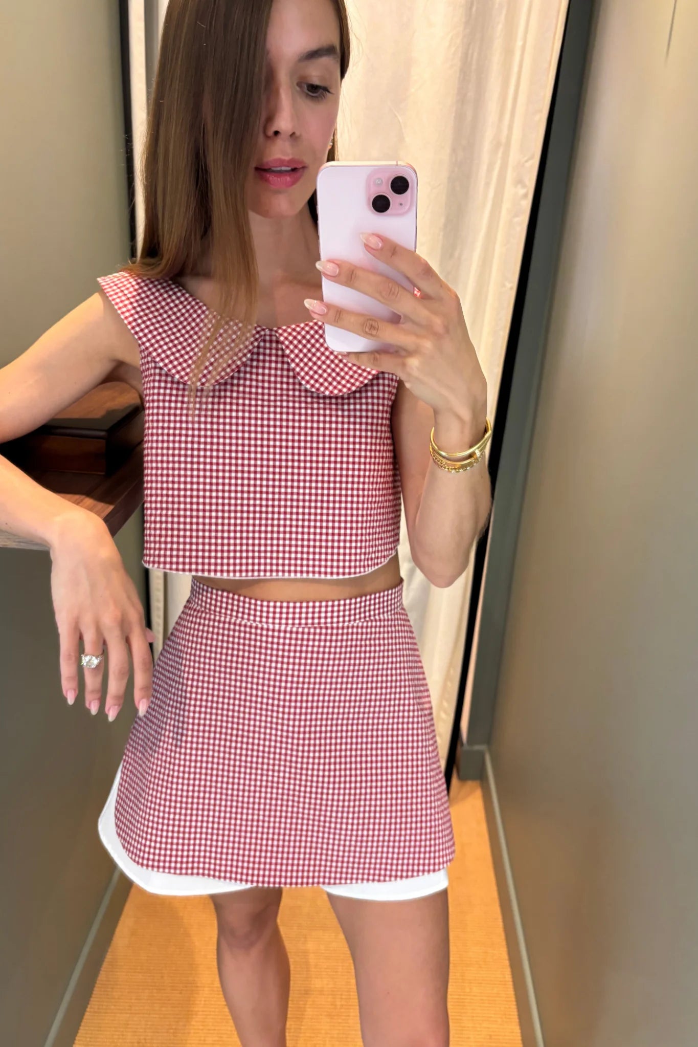 Sleeveless seersucker cropped suit